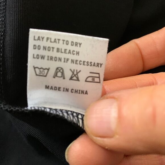 NWOTcCalvin Klein black shortsleeved midi dress, asymmetrical V-neck, size 10 - Picture 9 of 9